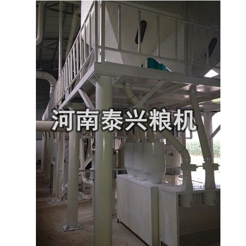 河南新鄉(xiāng)50噸玉米加工設(shè)備安裝現(xiàn)場